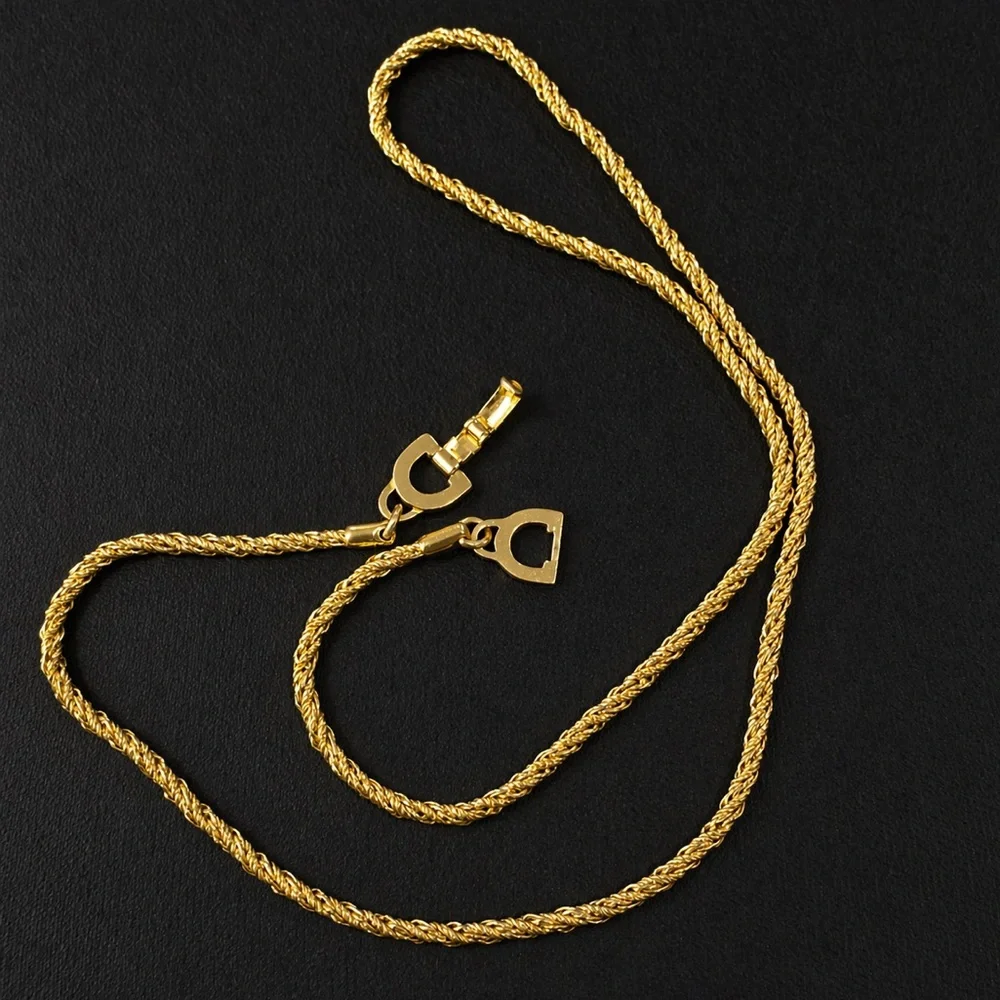 DIOR Twisted Rope Gold Plated Necklace with CD Signature Interlocking Clasp - Picture 7 of 10